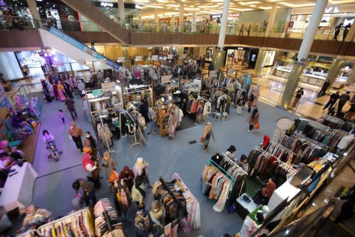 BANDUNG Hijab Fest digelar di Atrium Trans Studio Mall Bandung digelar hingga 18 April mendatang.