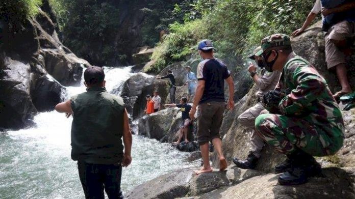 2 Wisatawan Asal Bandung Tewas Tenggelam di Curug Rahong Garut