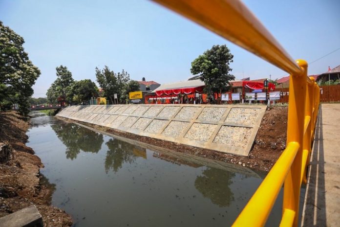 Lewat Kolaborasi, Sungai Cipamokolan Mulai Bersih dan Nyaman