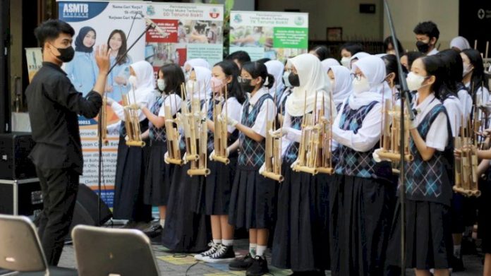 Bandung Kota Angklung, Kenali Sejarah Singkat dan Jenisnya