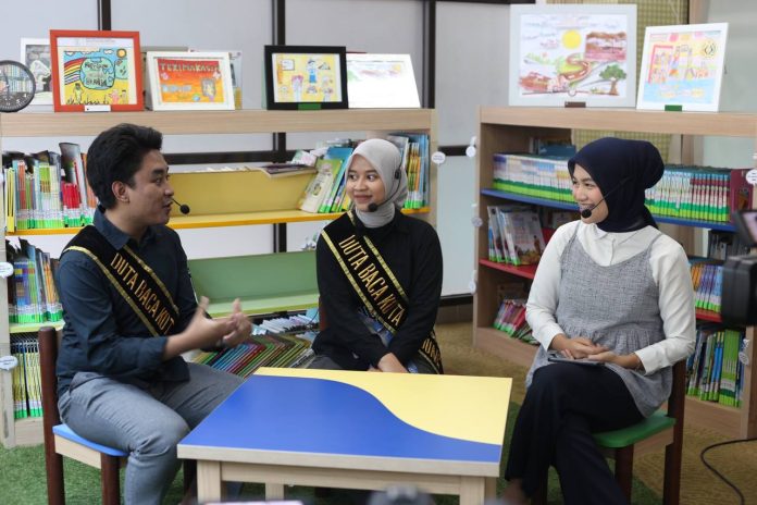 Merekam Jejak Bara dan Hilda, Duet Duta Baca Kota Bandung 2022
